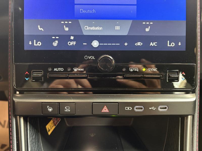 Lexus LBX 1.5 Hybrid EMOTION - photo 13