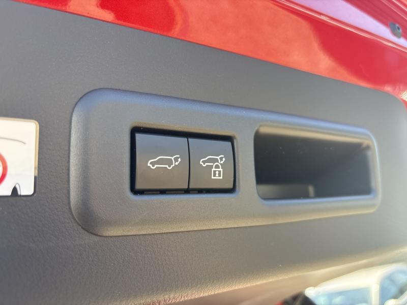 Lexus LBX 1.5 Hybrid EMOTION - photo 23