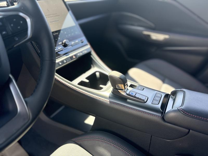 Lexus LBX 1.5 Hybrid EMOTION - photo 19