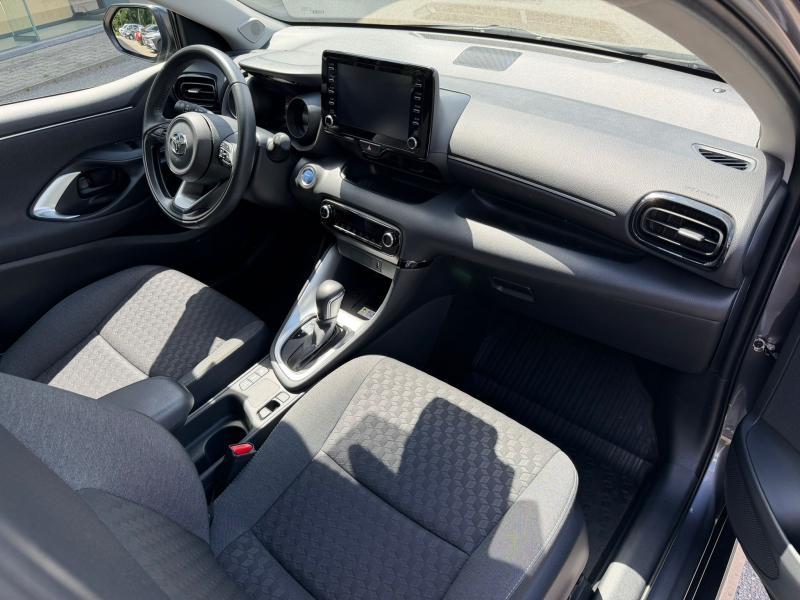 Toyota Yaris 1.5 Hybrid CVT Iconic - photo 14