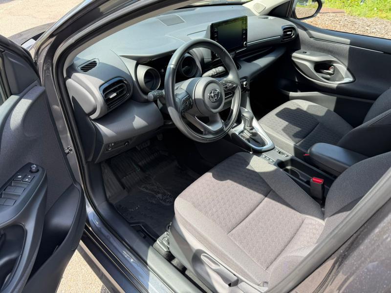 Toyota Yaris 1.5 Hybrid CVT Iconic - photo 12