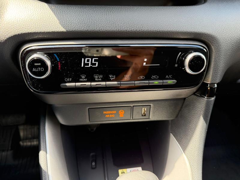 Toyota Yaris 1.5 Hybrid CVT Iconic - photo 10