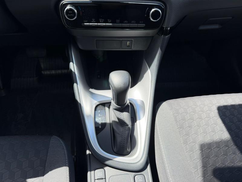 Toyota Yaris 1.5 Hybrid CVT Iconic - photo 8