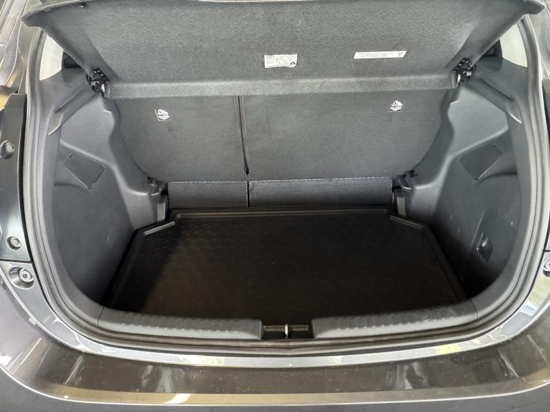 Toyota Yaris 1.5 HYBRID ICONIC - photo 17