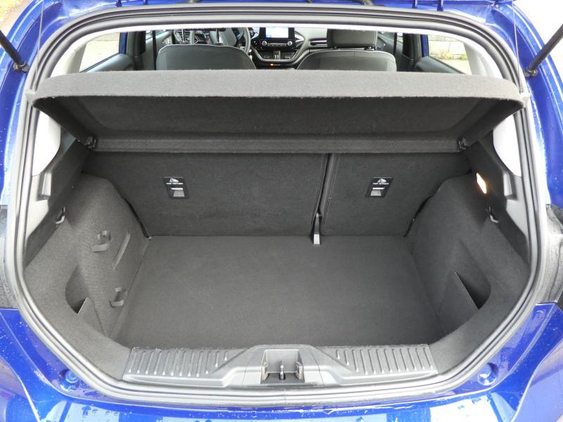 Ford Fiesta 1.1 I - Eurekar - photo 9