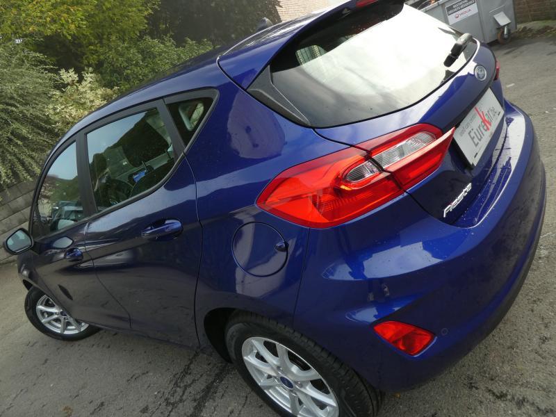 Ford Fiesta 1.1 I - Eurekar - photo 10