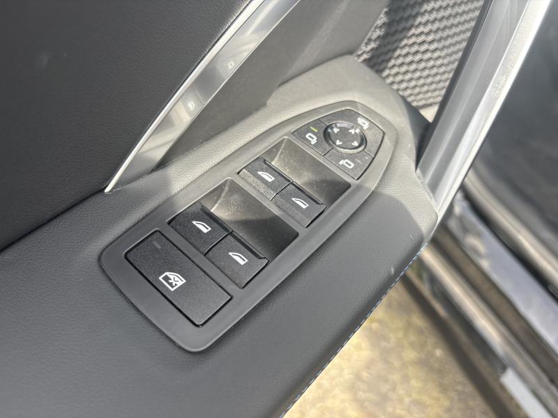 BMW Serie X X1 1.5 sDrive18i PACK M BOITE AUT - photo 18