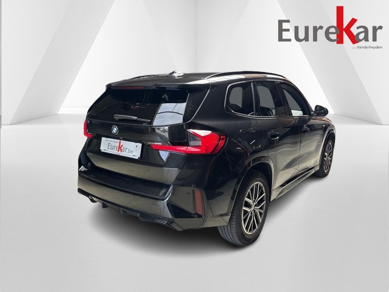 BMW Serie X X1 1.5 sDrive18i PACK M BOITE AUT - photo 5