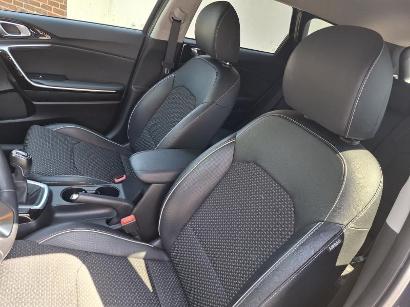 Kia Ceed Sportswagon 1.0T ISG MORE - photo 14