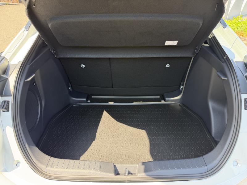 Toyota C-HR 1.8 Hybrid CVT Premium - photo 17