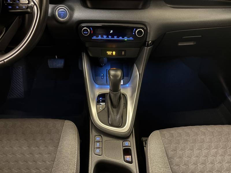 Toyota Yaris 1.5 Hybrid ICONIC - photo 15