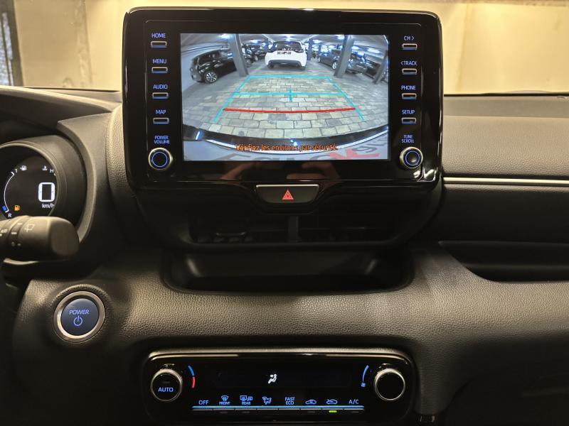 Toyota Yaris 1.5 Hybrid ICONIC - photo 13
