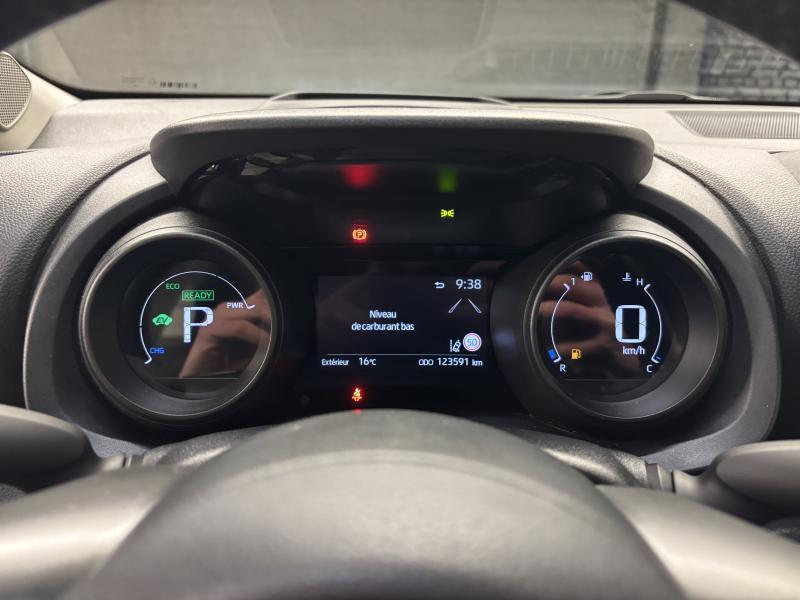 Toyota Yaris 1.5 Hybrid ICONIC - photo 11