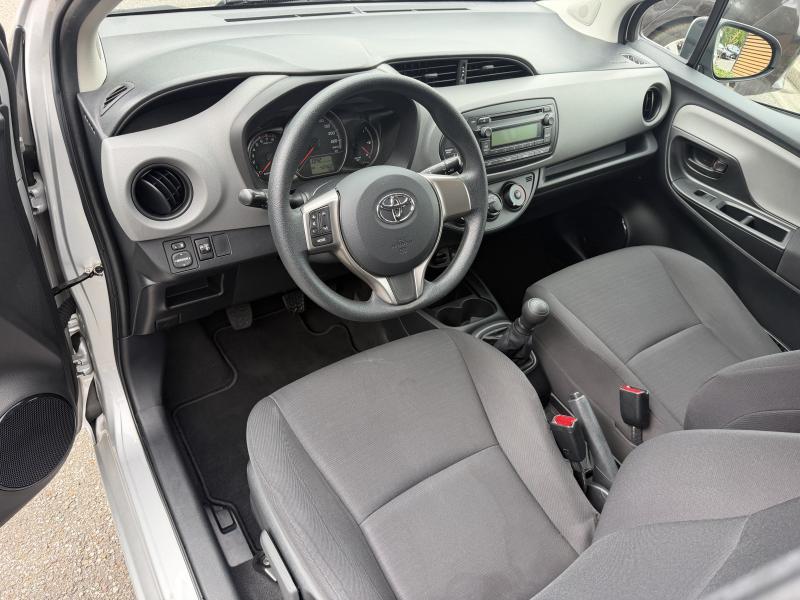 Toyota Yaris 1.0 VVT-i Life - photo 12
