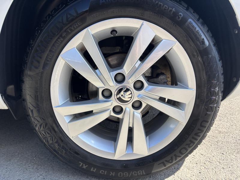 Skoda Fabia 1.0 TSI DSG - photo 21
