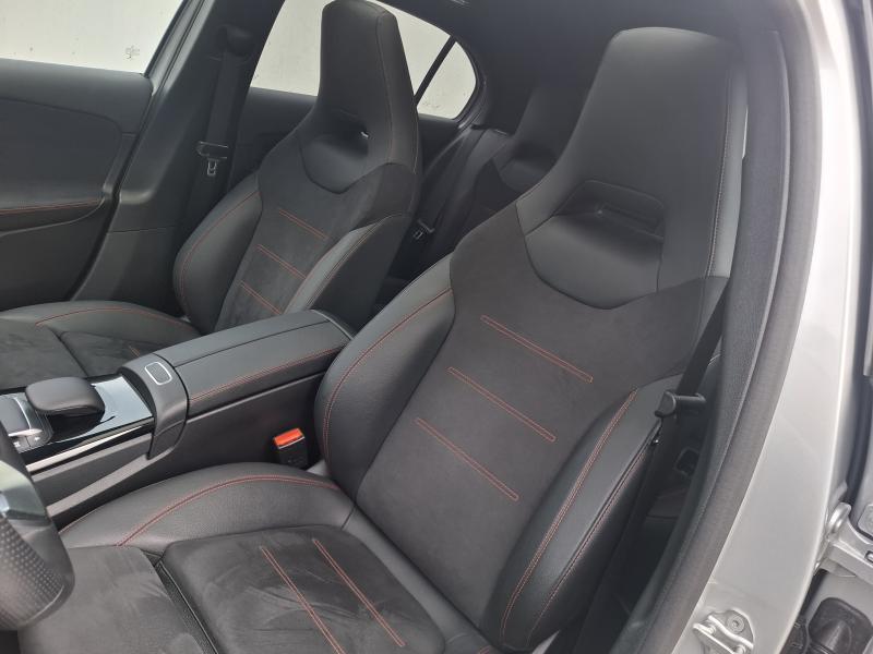 Mercedes-Benz A 180 1.3i PACK AMG - photo 18