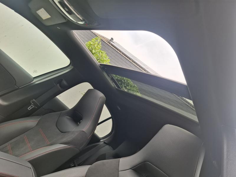Mercedes-Benz A 180 1.3i PACK AMG - photo 21