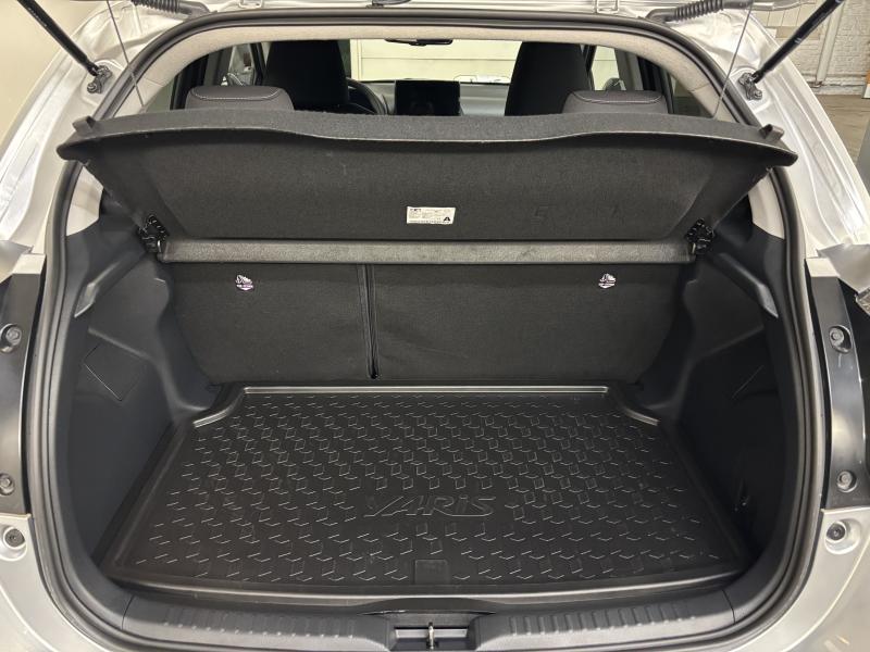 Toyota Yaris 1.5 Hybrid Iconic - photo 16