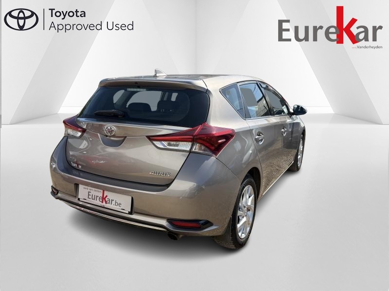 Toyota Auris 1.2 Turbo Comfort - photo 5