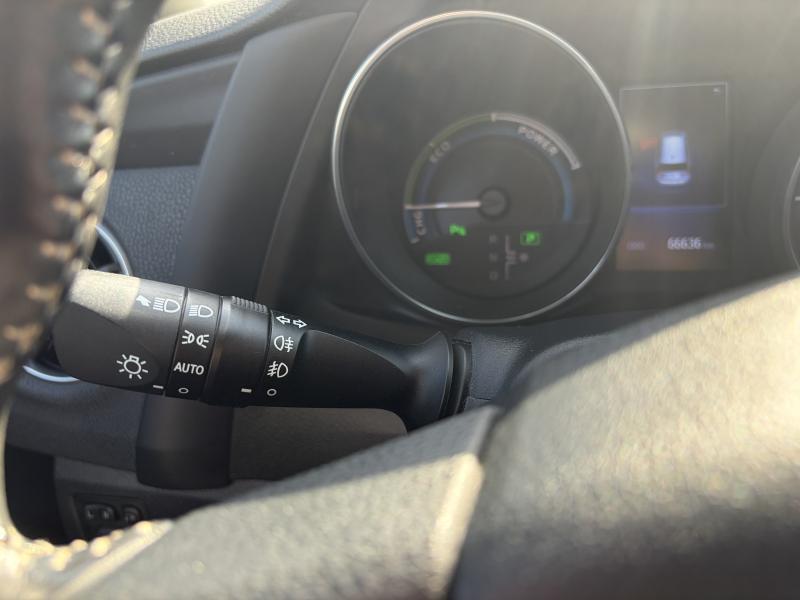 Toyota Auris 1.8 Hybrid LOUNGE - photo 10