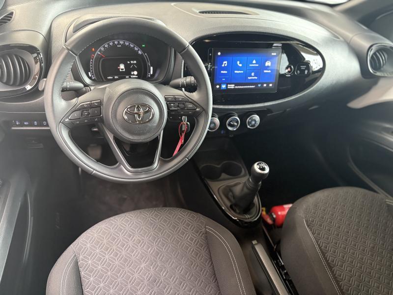 Toyota Aygo X 1.0 VVT-I AIR PULSE - photo 12