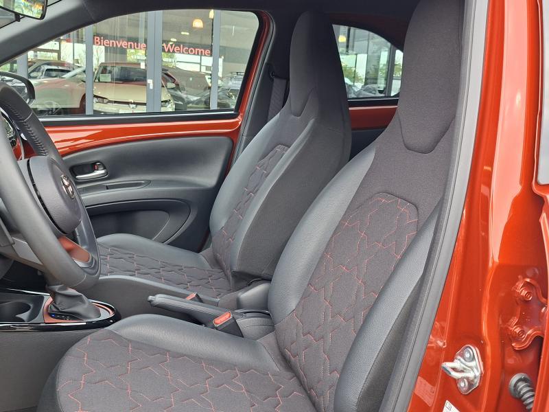 Toyota Aygo X 1.0 VVT-I CVT ENVY - photo 12