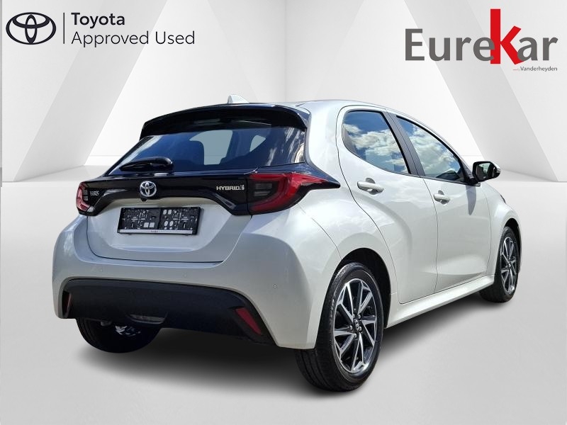 Toyota Yaris 1.5 HYBRID ICONIC - photo 5
