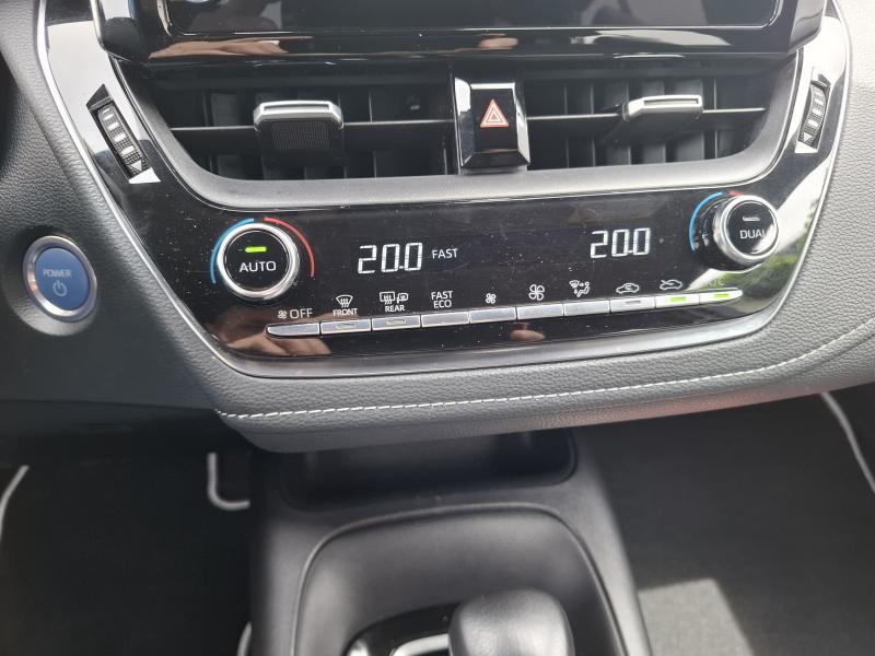 Toyota Corolla 1.8 HYBRID DYNAMIC - photo 9