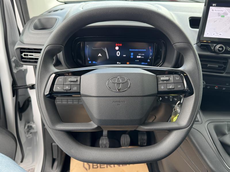 Toyota ProAce City Verso 1.2i Family SWB - photo 6