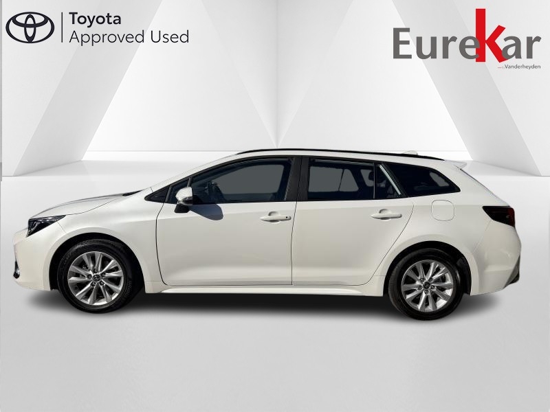 Toyota Corolla TS 1.8 Hybrid - photo 4