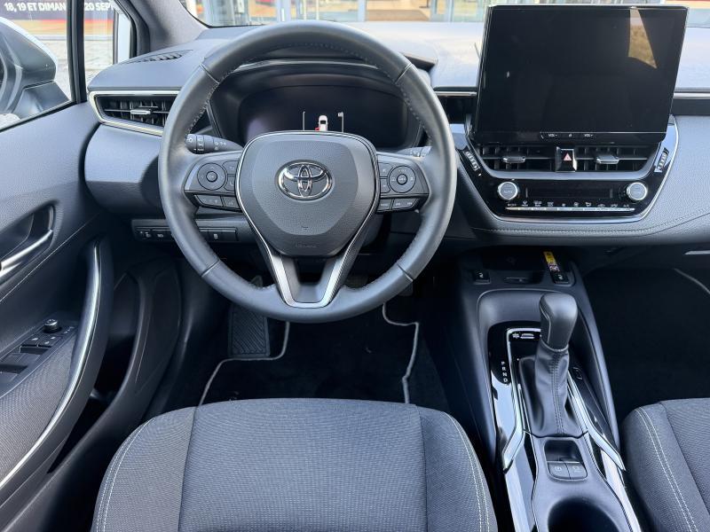 Toyota Corolla TS 1.8 Hybrid - photo 6