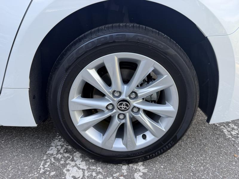 Toyota Corolla TS 1.8 Hybrid - photo 18