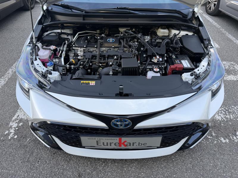 Toyota Corolla TS 1.8 Hybrid - photo 19