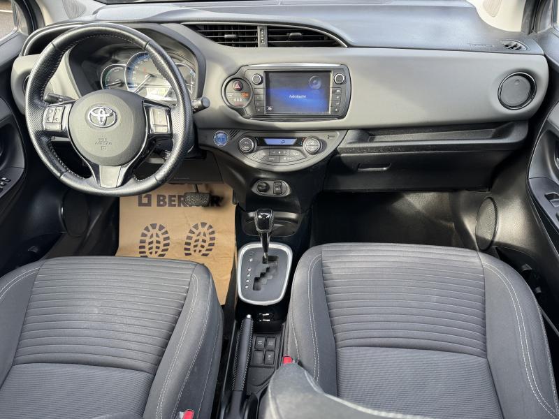 Toyota Yaris 1.5 HYBRID STYLE - photo 15
