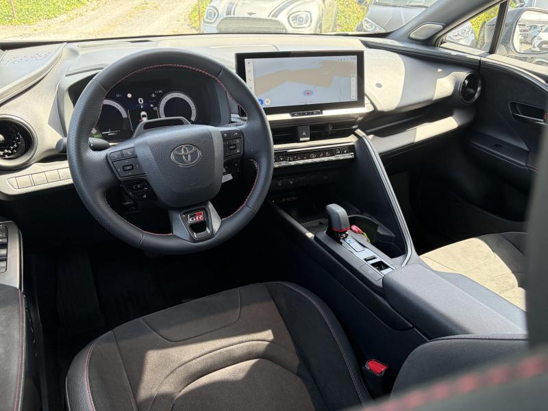Toyota C-HR 2.0 Hybrid AWD GR SPORT - photo 6