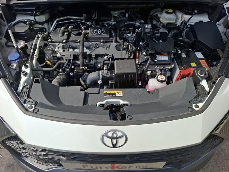 Toyota C-HR 1.8 HYBRID DYNAMIC + BI-TONE - photo 18