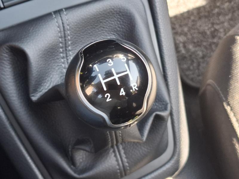 Kia Stonic 1.2 ISG PULSE - photo 8