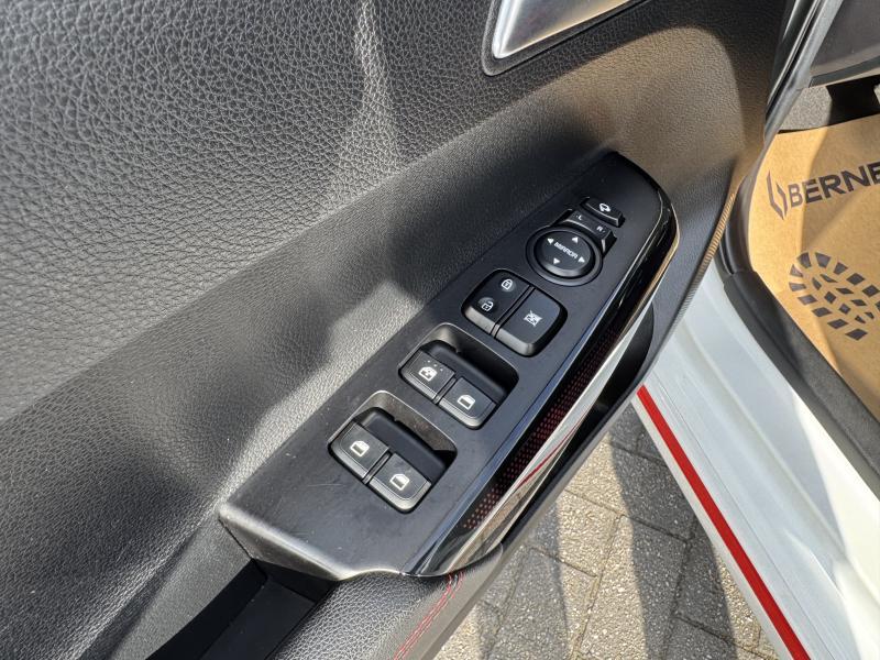 Kia Picanto 1.2 ISG GT LINE BOITE AUTO - photo 10