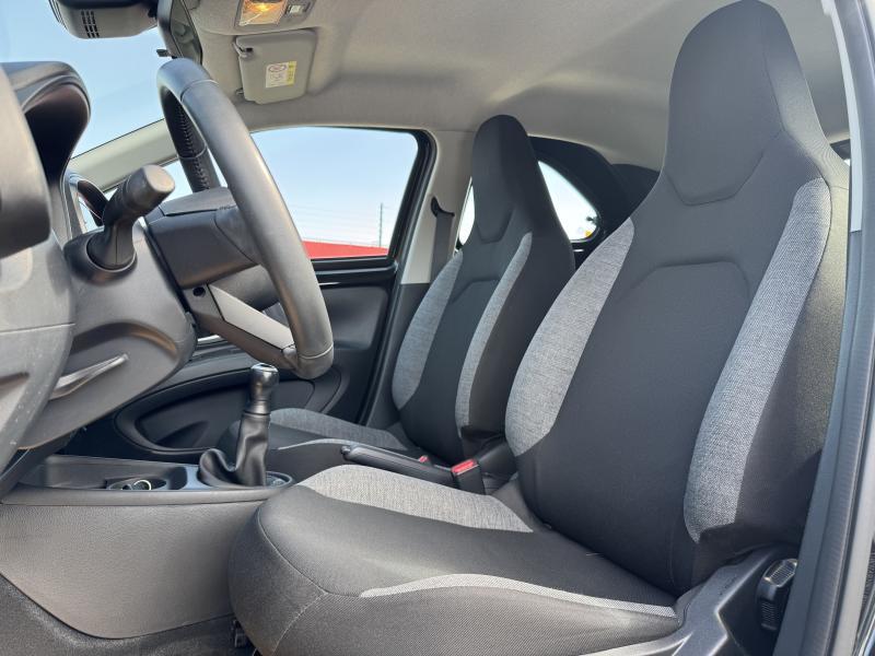 Toyota Aygo X 1.0 VVT-I PLAY - photo 12