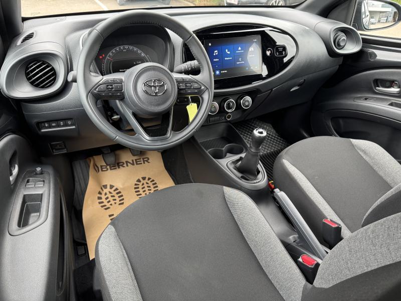 Toyota Aygo X 1.0 VVT-i PLAY - photo 12