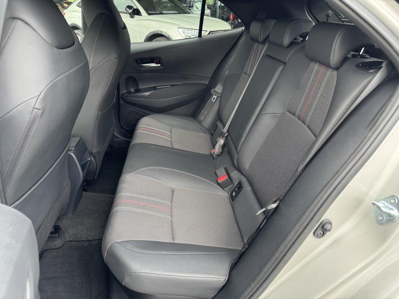 Toyota Corolla 1.8 Hybrid GR SPORT - photo 8