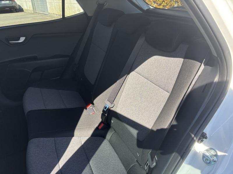 Kia Stonic 1.0T ISG - photo 16
