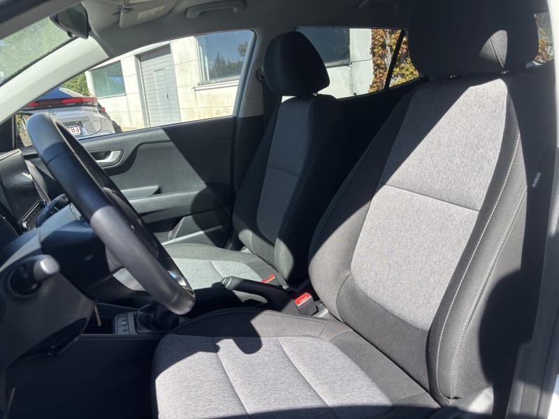Kia Stonic 1.0T ISG - photo 14
