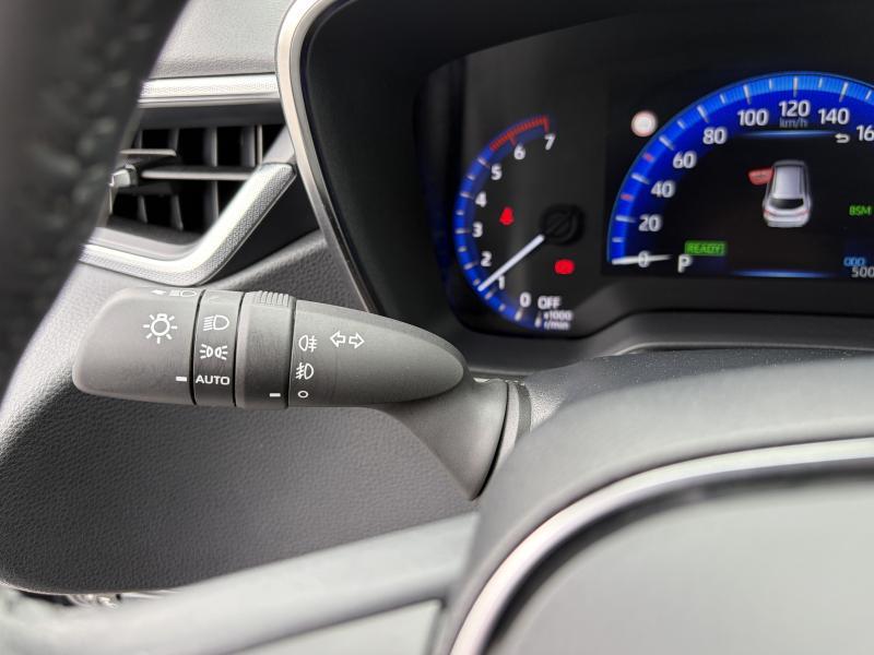 Toyota Corolla TS 1.8 Hybrid STYLE - photo 12