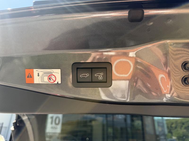 Toyota C-HR 1.8 Hybrid DYNAMIC PLUS - photo 17