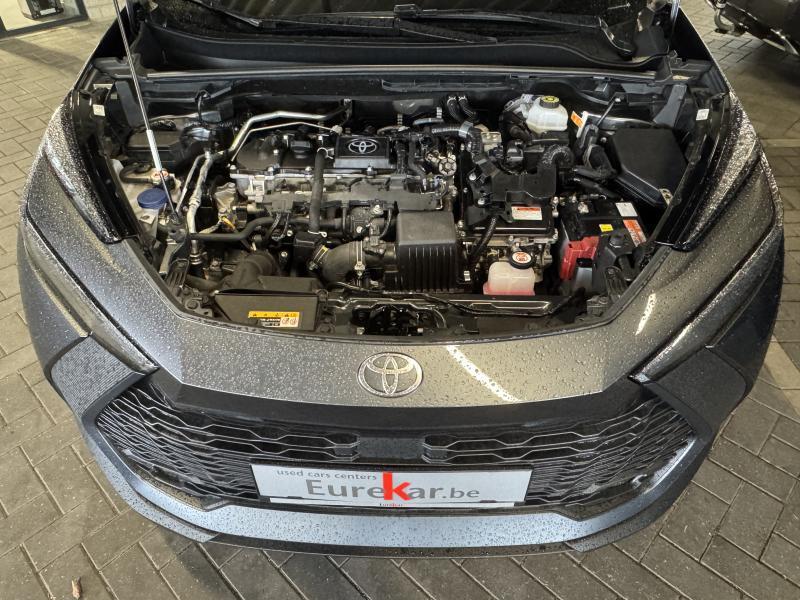Toyota C-HR 1.8 HYBRID - photo 21