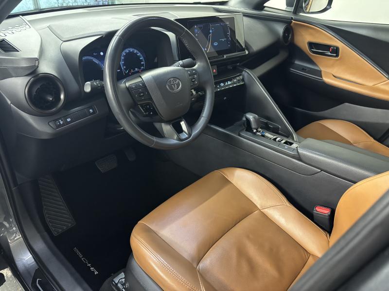Toyota C-HR 1.8 Hybrid DYNAMIC + - photo 6
