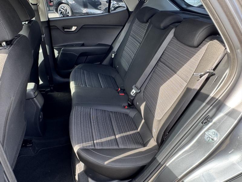 Kia Stonic 1.0T ISG - photo 8