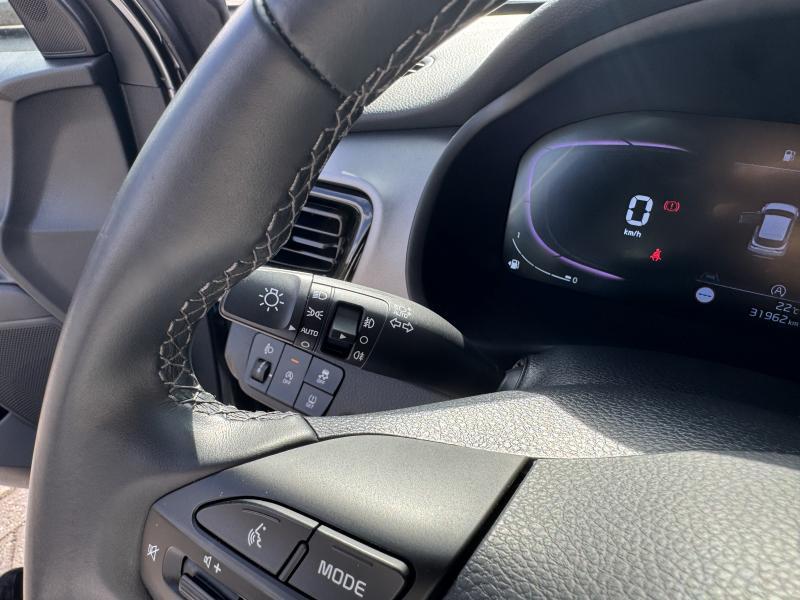 Kia Stonic 1.0T ISG - photo 11