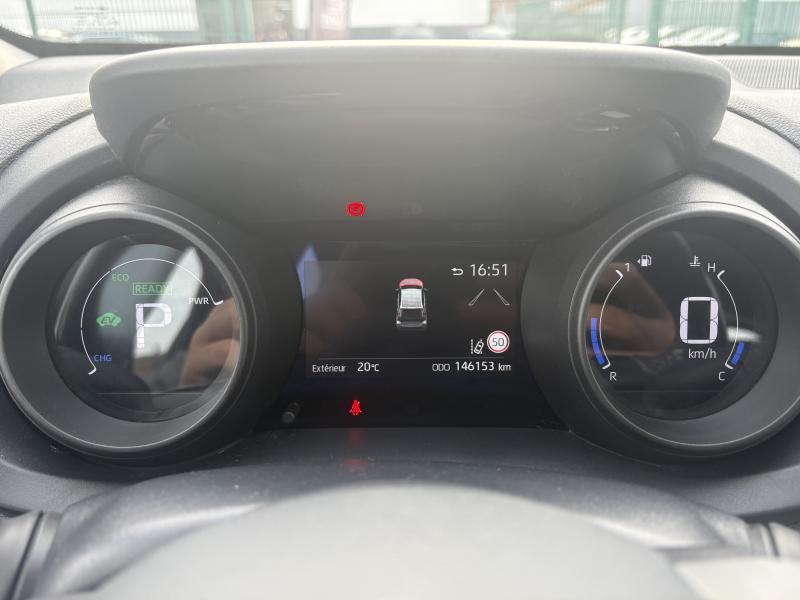 Toyota Yaris 1.5 HYBRID ICONIC - photo 8